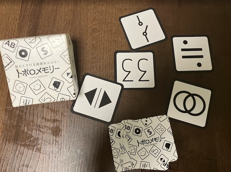 トポロメモリー - 2〜5人で遊べるボードゲーム